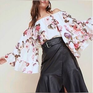 LPA Cream Linen/Cotton Blend Floral Bouquet Off Shoulder Wide Sleeve Bodysuit